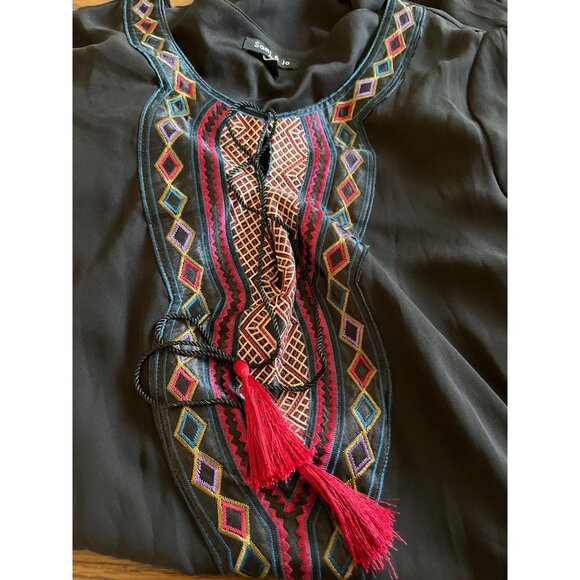 Sami & Jo black embroidered front long open sleeved dress size 2X - Picture 10 of 11